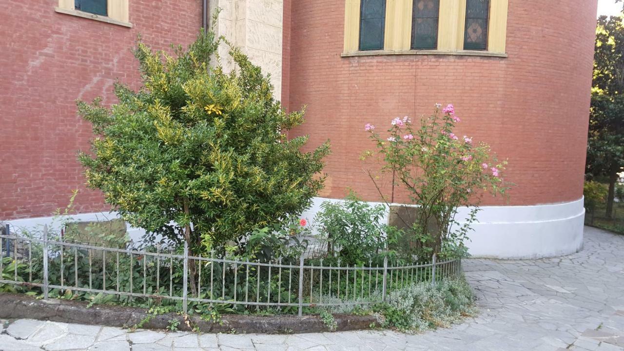 Apartmán Location Turistic Monolocale Nel Parco Del Santuario Asti Exteriér fotografie