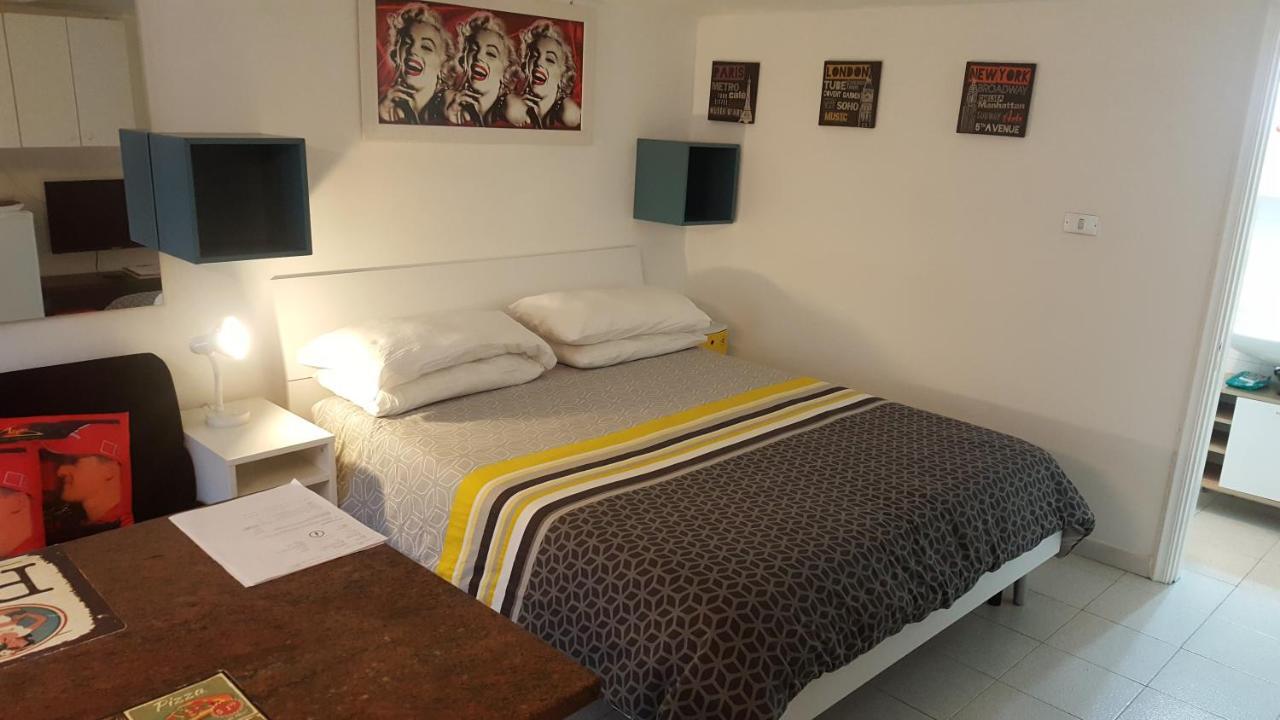 Apartmán Location Turistic Monolocale Nel Parco Del Santuario Asti Exteriér fotografie