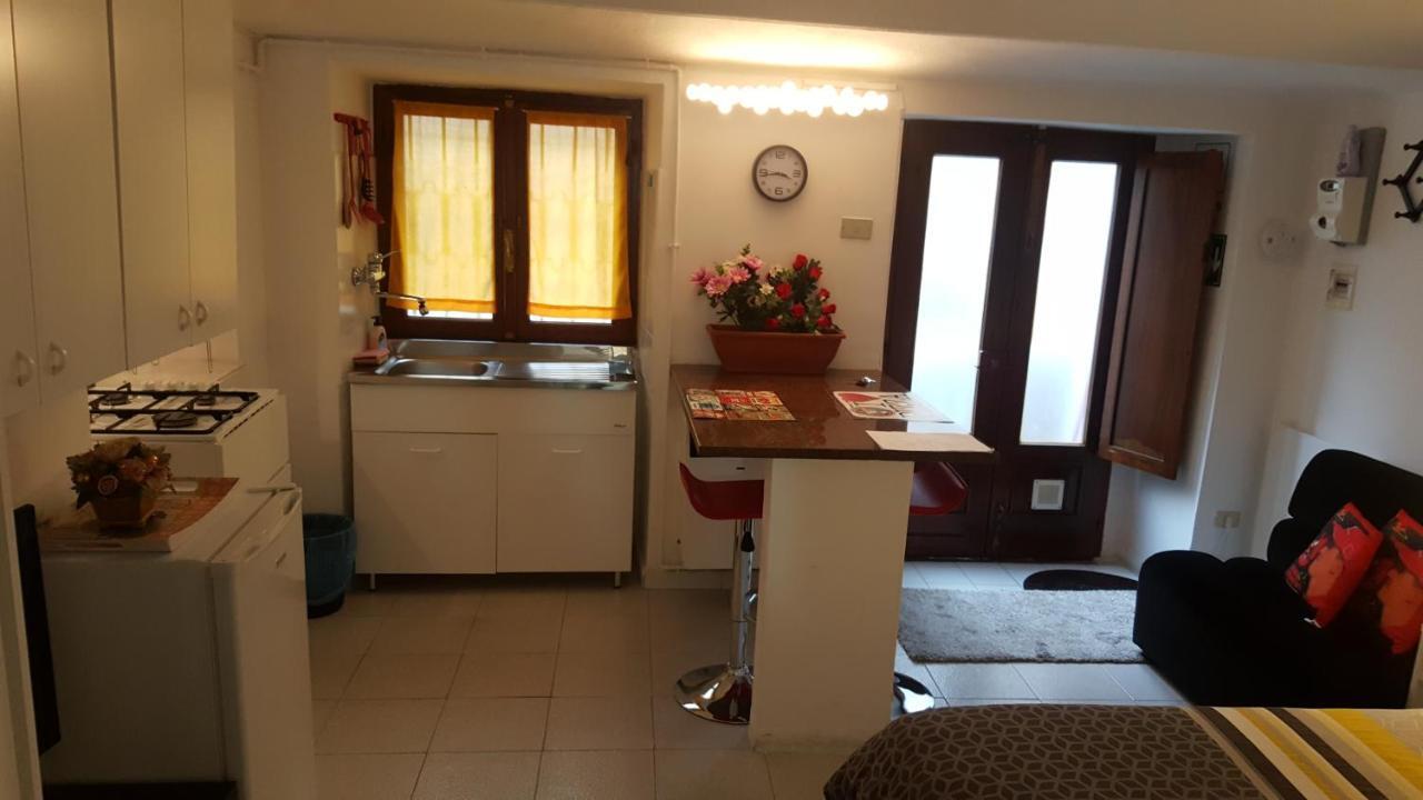Apartmán Location Turistic Monolocale Nel Parco Del Santuario Asti Exteriér fotografie